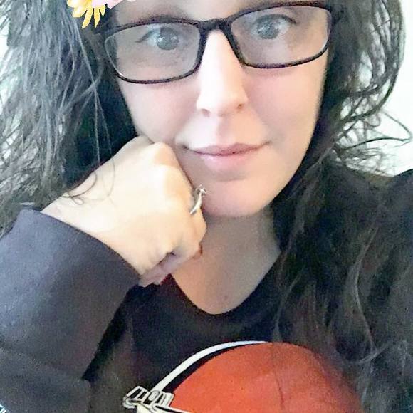 Meet your Posher, Sara - Picture 1 of 1